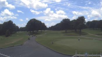 Weather camera view of Windyke Country Club.