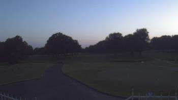 Weather camera view of Windyke Country Club.