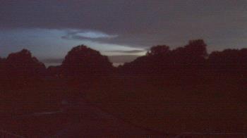 Weather camera view of Windyke Country Club.