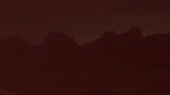 Weather camera view of Windyke Country Club.