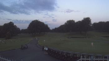 Weather camera view of Windyke Country Club.