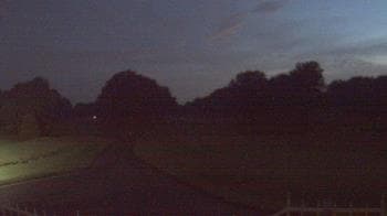 Weather camera view of Windyke Country Club.