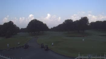 Weather camera view of Windyke Country Club.