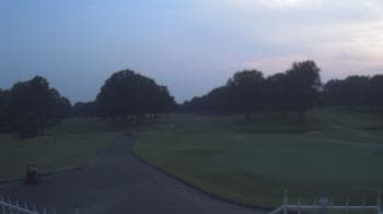 Weather camera view of Windyke Country Club.