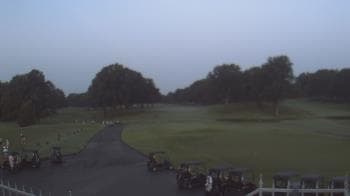 Weather camera view of Windyke Country Club.
