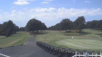 Weather camera view of Windyke Country Club.