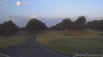 Weather camera view of Windyke Country Club.