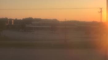 Weather camera view of Fremont School District 79.
