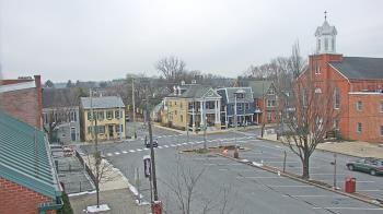 Weather camera view of A&M Pizza.