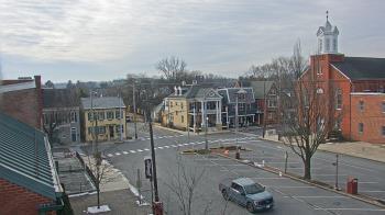 Weather camera view of A&M Pizza.