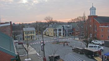 Weather camera view of A&M Pizza.