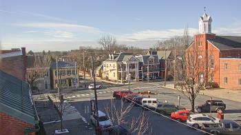 Weather camera view of A&M Pizza.