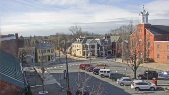 Weather camera view of A&M Pizza.