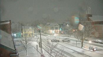 Weather camera view of A&M Pizza.