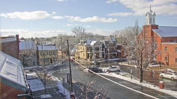 Weather camera view of A&M Pizza.