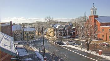 Weather camera view of A&M Pizza.