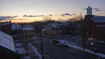 Weather camera view of A&M Pizza.