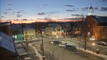 Weather camera view of A&M Pizza.