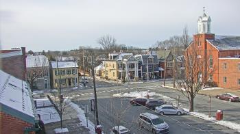 Weather camera view of A&M Pizza.