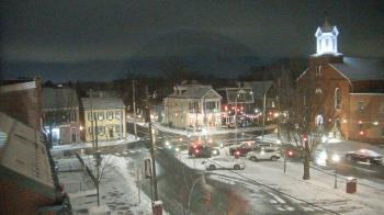 Weather camera view of A&M Pizza.