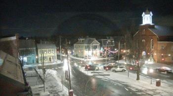 Weather camera view of A&M Pizza.