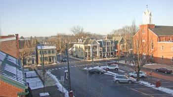 Weather camera view of A&M Pizza.