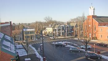 Weather camera view of A&M Pizza.