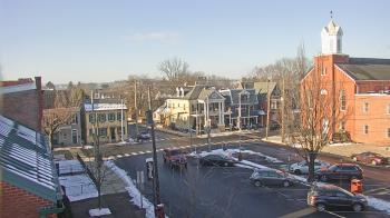 Weather camera view of A&M Pizza.