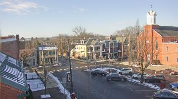 Weather camera view of A&M Pizza.