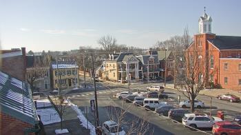 Weather camera view of A&M Pizza.