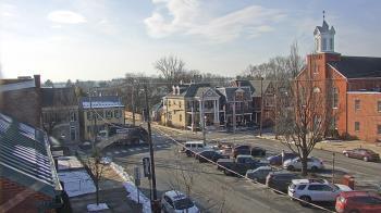 Weather camera view of A&M Pizza.