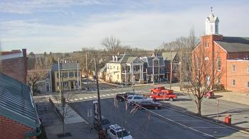 Weather camera view of A&M Pizza.