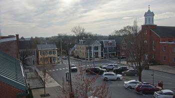 Weather camera view of A&M Pizza.