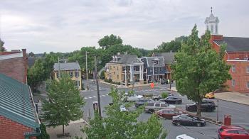 Weather camera view of A&M Pizza.