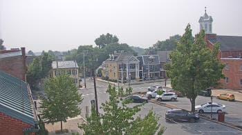 Weather camera view of A&M Pizza.