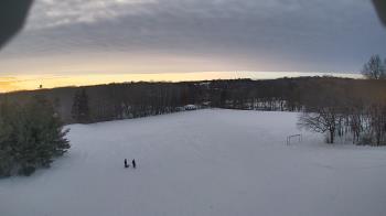 Weather camera view of Scenic Heights ES.