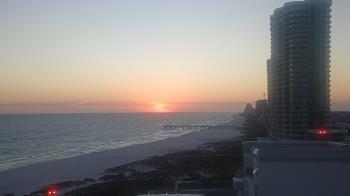 Weather camera view of Island House Hotel.
