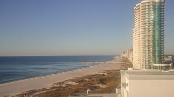 Weather camera view of Island House Hotel.