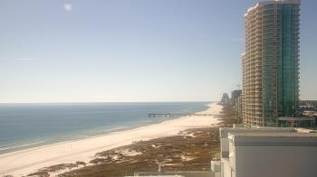 Weather camera view of Island House Hotel.