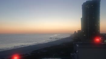 Weather camera view of Island House Hotel.