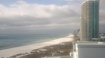 Weather camera view of Island House Hotel.