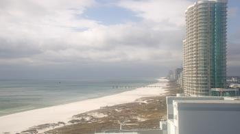 Weather camera view of Island House Hotel.