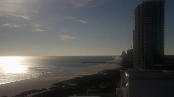 Weather camera view of Island House Hotel.