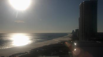 Weather camera view of Island House Hotel.