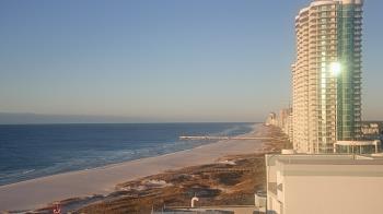 Weather camera view of Island House Hotel.