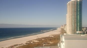 Weather camera view of Island House Hotel.