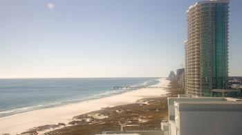 Weather camera view of Island House Hotel.