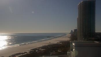 Weather camera view of Island House Hotel.