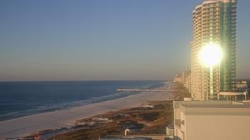 Weather camera view of Island House Hotel.