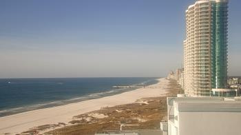 Weather camera view of Island House Hotel.